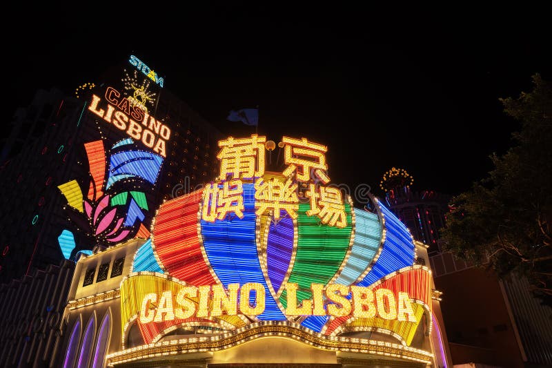 澳门新葡京堡. 澳门是全球最大的赌场市场,而葡京赌场是编辑类图片- 图片包括有汉语, 城市: 276741890